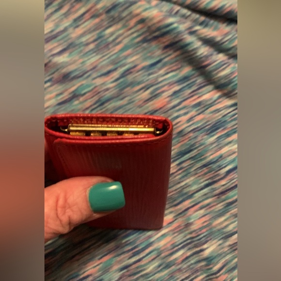 Vtg Louis Vuitton Red Epi 4 Ring Key Holder accessory - Picture 8 of 12